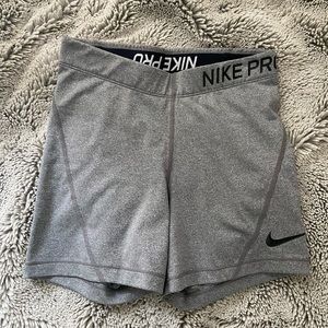 Grey Nike Pro Shorts (S)